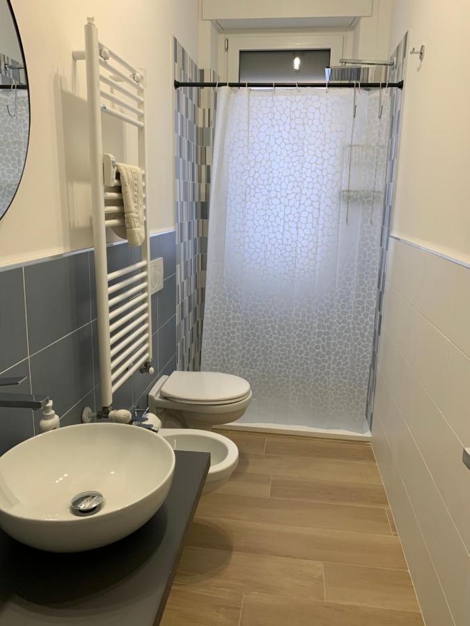 Gramsci 2 Rooms Bolonia Exterior foto